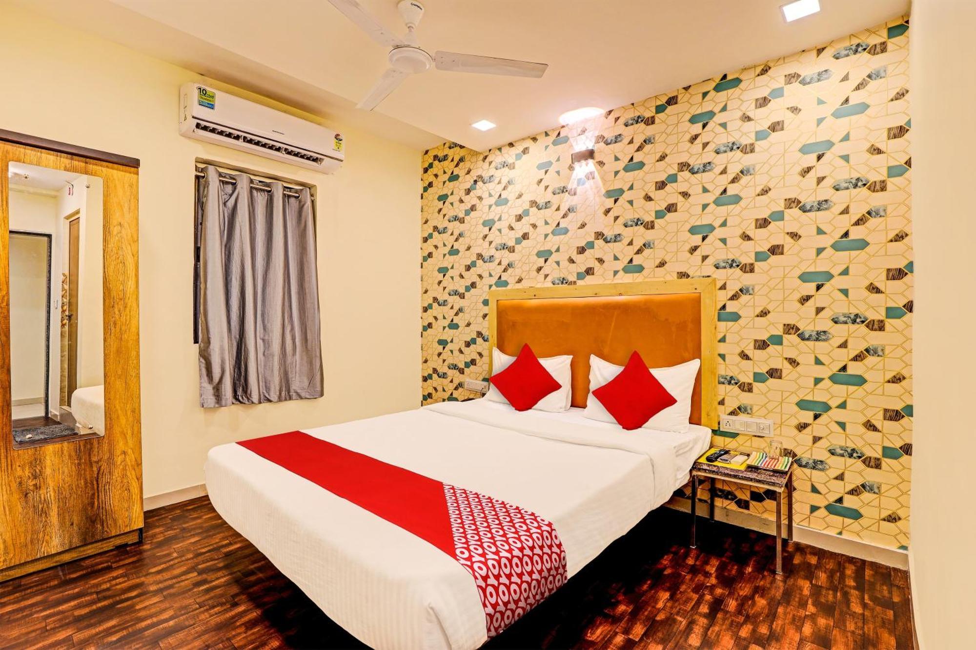 Hotel O Alexa Ahmedabad Buitenkant foto