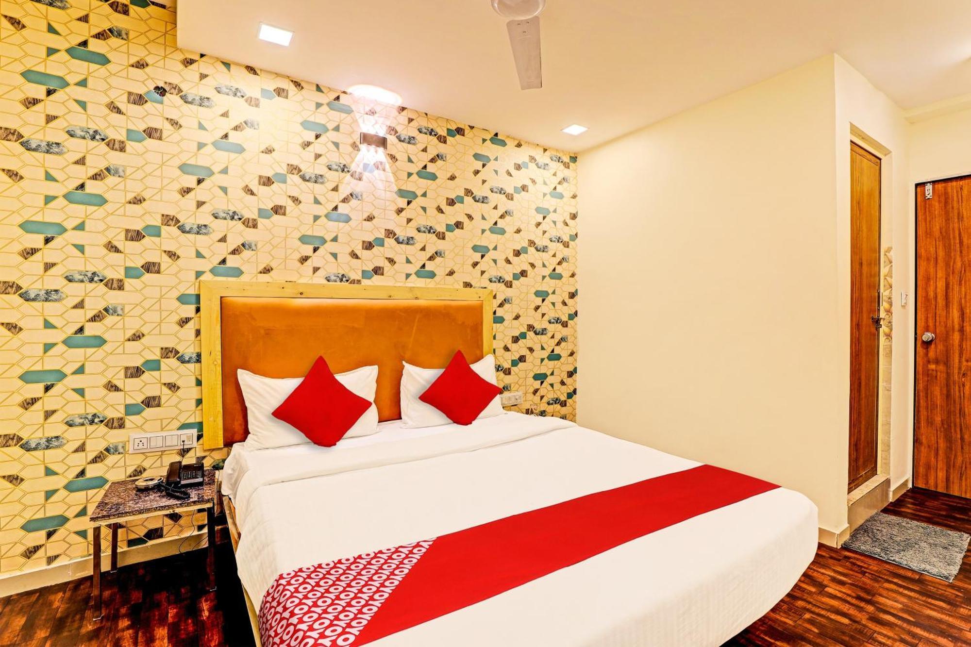 Hotel O Alexa Ahmedabad Buitenkant foto