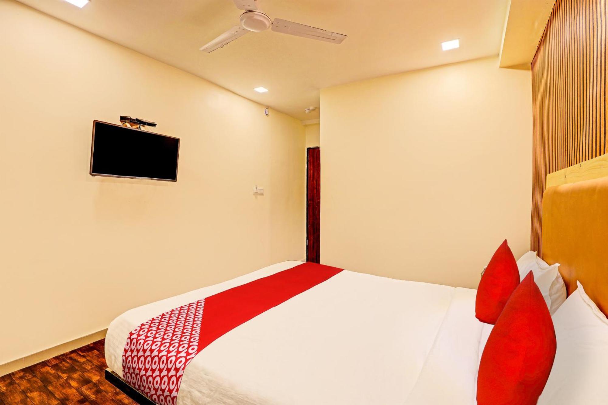 Hotel O Alexa Ahmedabad Buitenkant foto