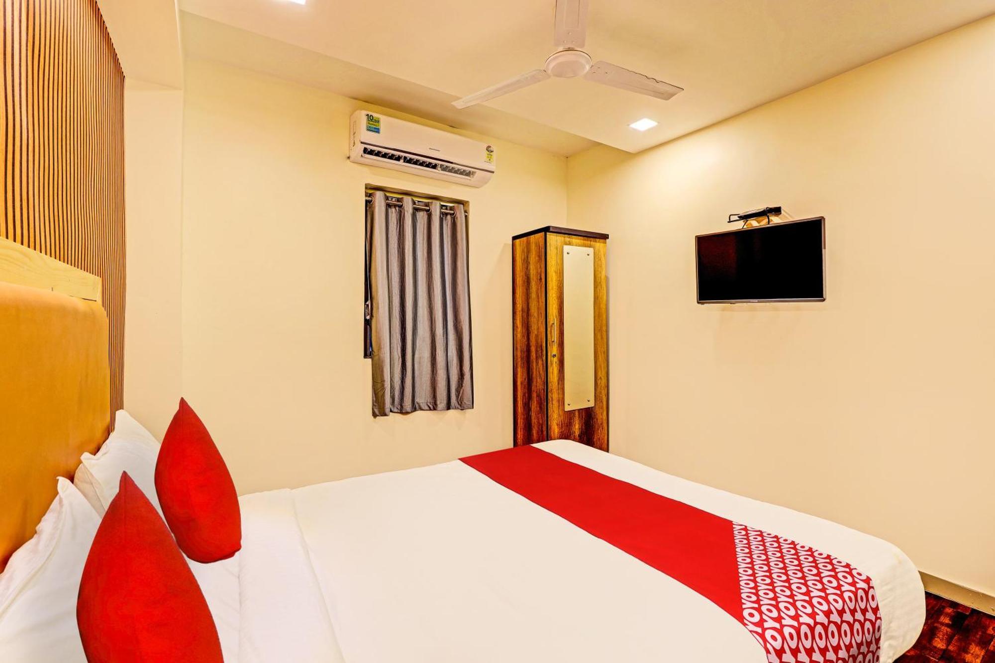 Hotel O Alexa Ahmedabad Buitenkant foto